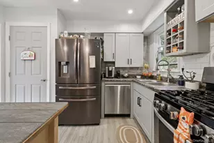 46 Cara Dr, Pearl River, NY 10965 - Photo 8