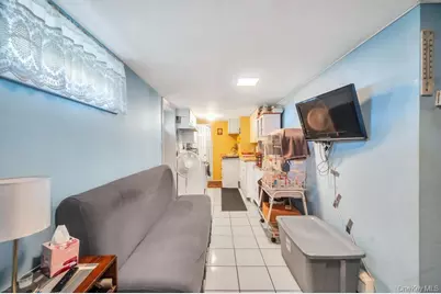 22 Hospital Road, Patchogue, NY 11772 - Photo 20