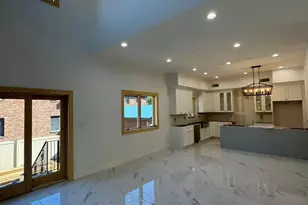 17-11 201st St, Bayside, NY 11360 - Photo 4