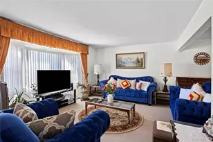 461 N Newbridge Rd, Levittown, NY 11756 - Photo 12