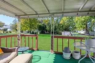 461 N Newbridge Rd, Levittown, NY 11756 - Photo 8