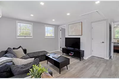 108 Sheridan Avenue #2, Hewlett, NY 11557 - Photo 10