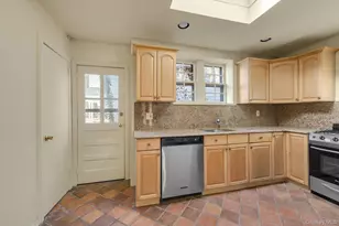 1613 Northern Blvd, Roslyn, NY 11576 - Photo 8