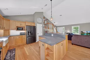 20 Seaman Rd, Circleville, NY 10919 - Photo 12