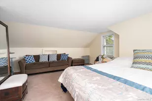 146 Caroline Ave, Garden City South, NY 11530 - Photo 20