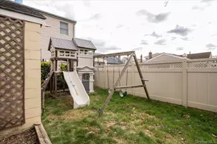 146 Caroline Ave, Garden City South, NY 11530 - Photo 28