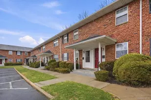 2531 Jerusalem Ave, North Bellmore, NY 11710 - Photo 2