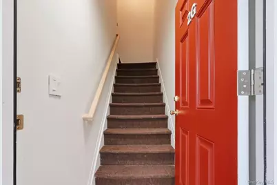 2531 Jerusalem Avenue #2G, North Bellmore, NY 11710 - Photo 6