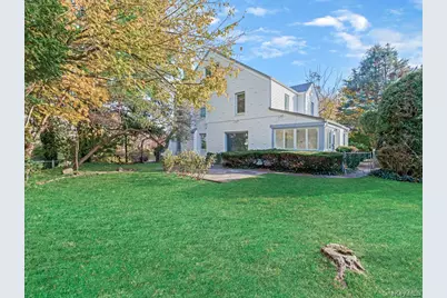 14 Nirvana Avenue, Great Neck, NY 11023 - Photo 22