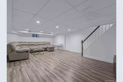 14 Nirvana Avenue, Great Neck, NY 11023 - Photo 20