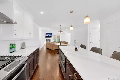 46 Columbus Avenue, Valhalla, NY 10595 - Photo 8