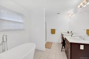 46 Columbus Ave, Valhalla, NY 10595 - Photo 24