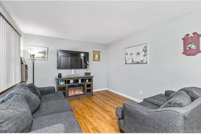 6 Talbot Lane, Selden, NY 11784 - Photo 2