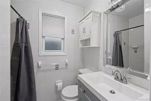 647 Lincoln St, Baldwin, NY 11510 - Photo 16