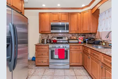 1260 Adee Avenue, Bronx, NY 10469 - Photo 6