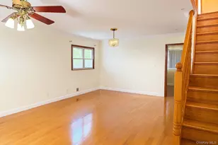 111-66 158th St, Jamaica, NY 11433 - Photo 8