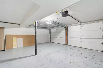 20 Briarwood Lane, Plainview, NY 11803 - Photo 38