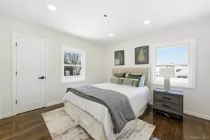 20 Briarwood Ln, Plainview, NY 11803 - Photo 14