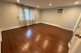 198 Guildford Ct, West Hempstead, NY 11552 - Photo 18