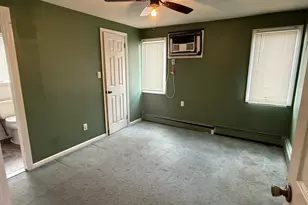 198 Guildford Ct, West Hempstead, NY 11552 - Photo 16