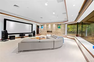 18 Golf Club Rd, Saint James, NY 11780 - Photo 14