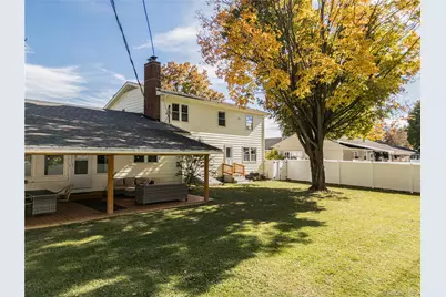 25 Joslen Place, Hudson, NY 12534 - Photo 2