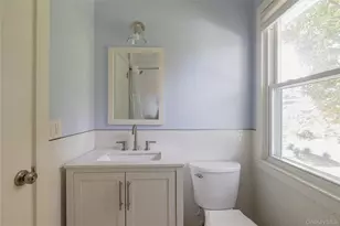 25 Joslen Pl, Hudson, NY 12534 - Photo 32