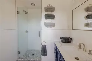 25 Joslen Pl, Hudson, NY 12534 - Photo 24