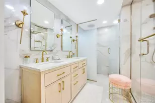 37 Fiesta Dr, Centereach, NY 11720 - Photo 32