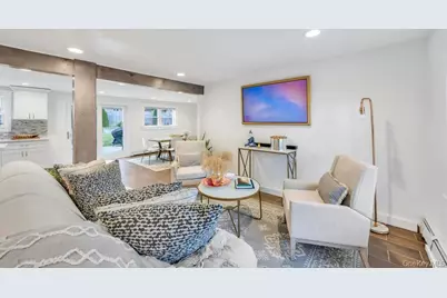 37 Fiesta Drive, Centereach, NY 11720 - Photo 10