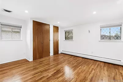 740 Eagle Drive, Valley Stream, NY 11581 - Photo 10