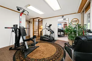 101 Longfellow Ln, Port Jefferson, NY 11777 - Photo 20