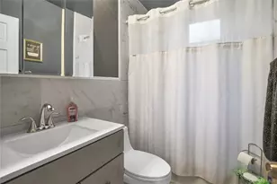 1763 E Berkshire Rd, Merrick, NY 11566 - Photo 14