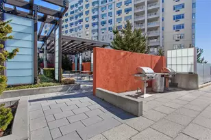 40-26 College Point Blvd, Flushing, NY 11354 - Photo 22