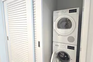 131-01 40th Rd, Flushing, NY 11354 - Photo 16