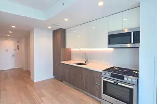 131-01 40th Rd, Flushing, NY 11354 - Photo 10