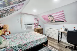 18 Cambridge Ave, Bethpage, NY 11714 - Photo 12