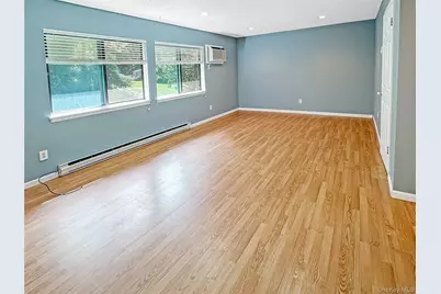 1206 Chelsea Cove S, Hopewell Junction, NY 12533 - Photo 20