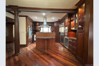 2730 Butler Street, East Elmhurst, NY 11369 - Photo 6