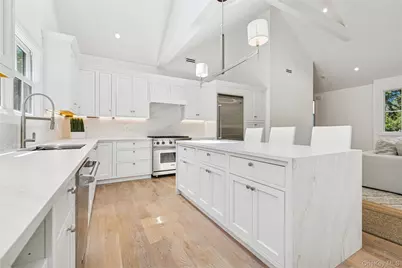 16 Walker Court, East Quogue, NY 11942 - Photo 22