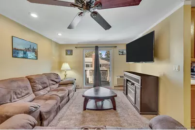 111 Fairharbor Drive #111, Patchogue, NY 11772 - Photo 6