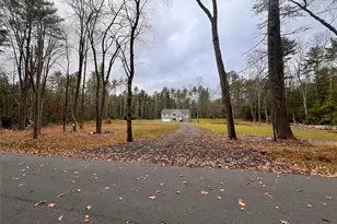 26 Summit Dr, Barryville, NY 12719 - Photo 2