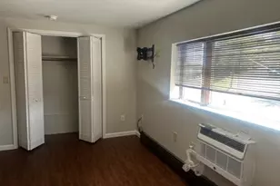 15 Orange Ave, Walden, NY 12586 - Photo 4