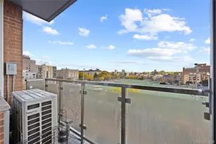 136-21 Latimer Pl, Flushing, NY 11354 - Photo 16