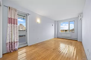 136-21 Latimer Pl, Flushing, NY 11354 - Photo 10