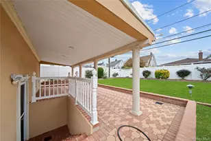 30 Angevine Ave, Hempstead, NY 11550 - Photo 4