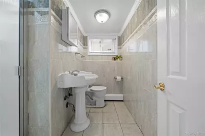30 Angevine Avenue, Hempstead, NY 11550 - Photo 36