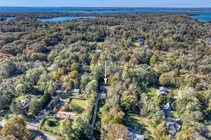 73 N Midway Rd, Shelter Island, NY 11964 - Photo 26