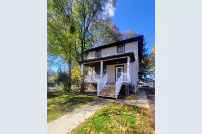 29 Lewis Avenue, Poughkeepsie, NY 12603 - Photo 2