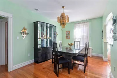 3005 48th Street, Astoria, NY 11103 - Photo 4